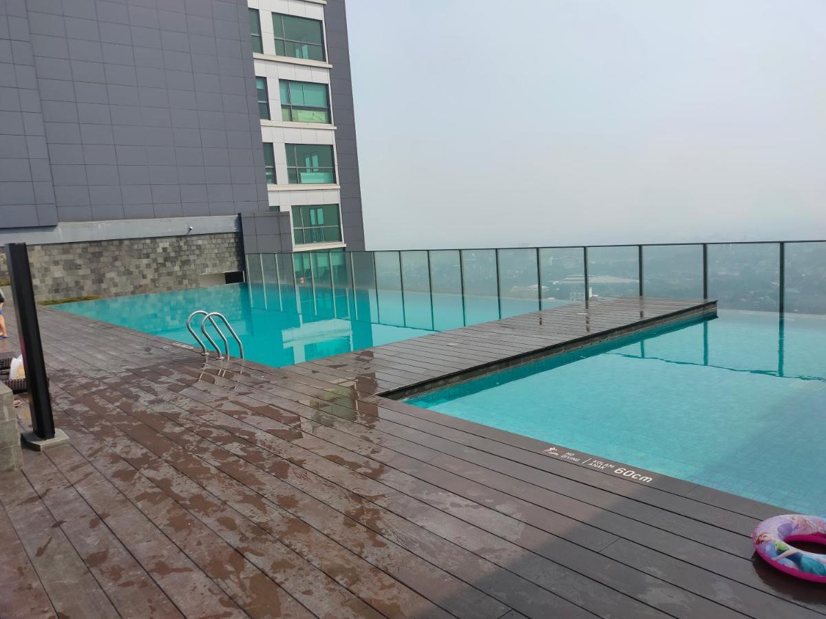 Super Penthouse Stmoritz Apartment, Lippomall Puri Indah Jakarta Exterior foto