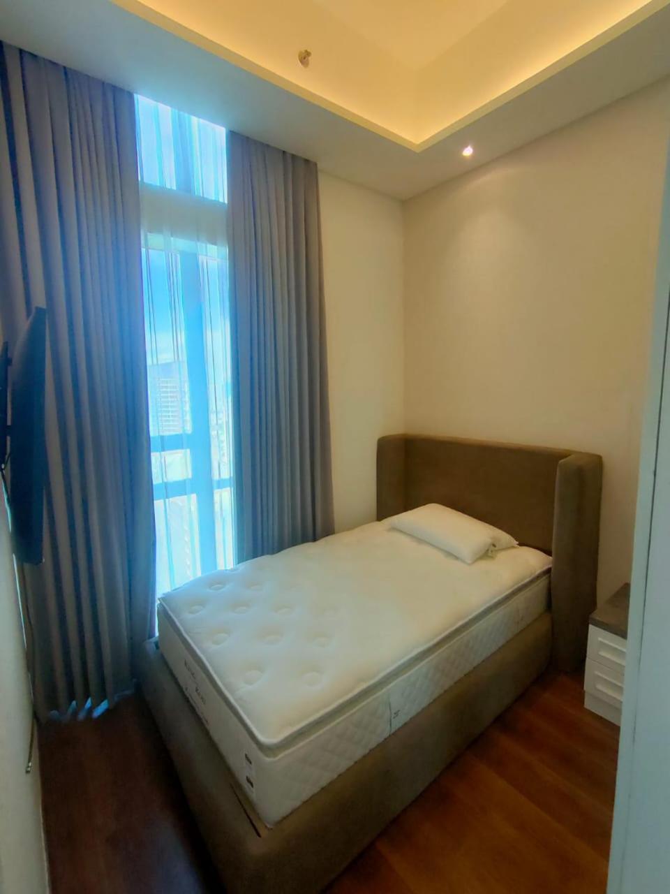 Super Penthouse Stmoritz Apartment, Lippomall Puri Indah Jakarta Exterior foto